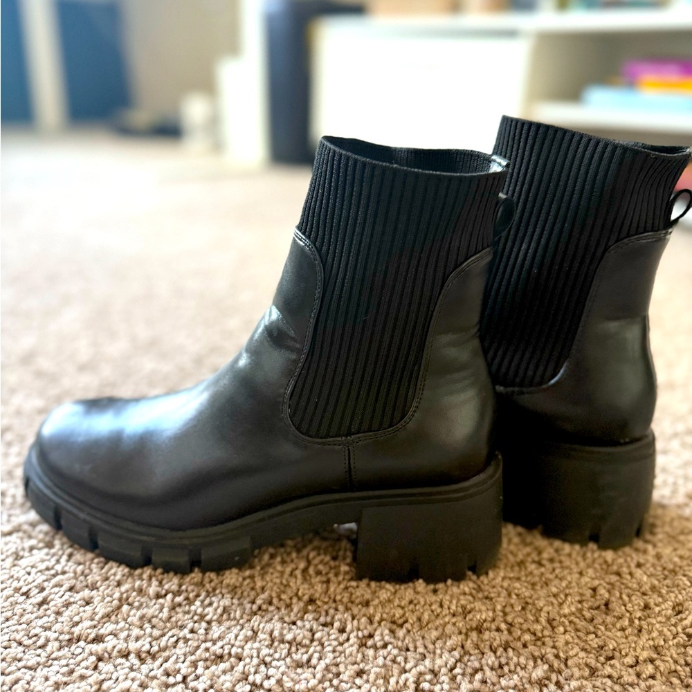 Steve Madden Chelsea Boot, 8.5